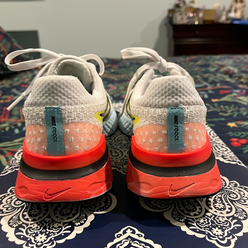 Nike Wmns React Infinity Run Flyknit 3 'White Volt - image 3